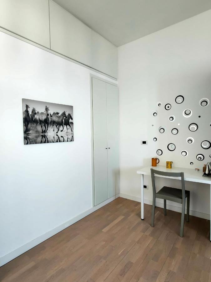 Seafront Suites บารี ภายนอก รูปภาพ